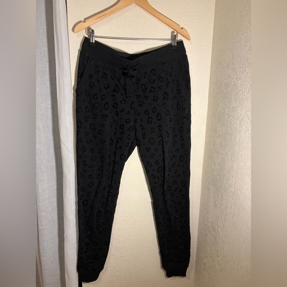 Z Supply Textured Animal Print Joggers